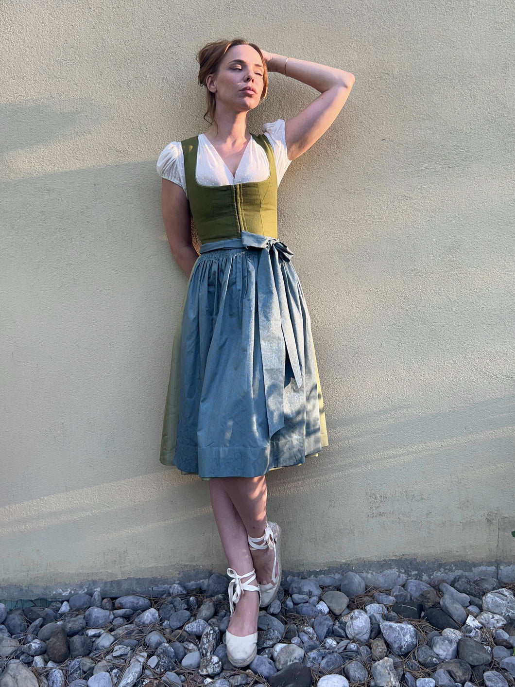 Dirndl Dubrovnik Gruen Blau